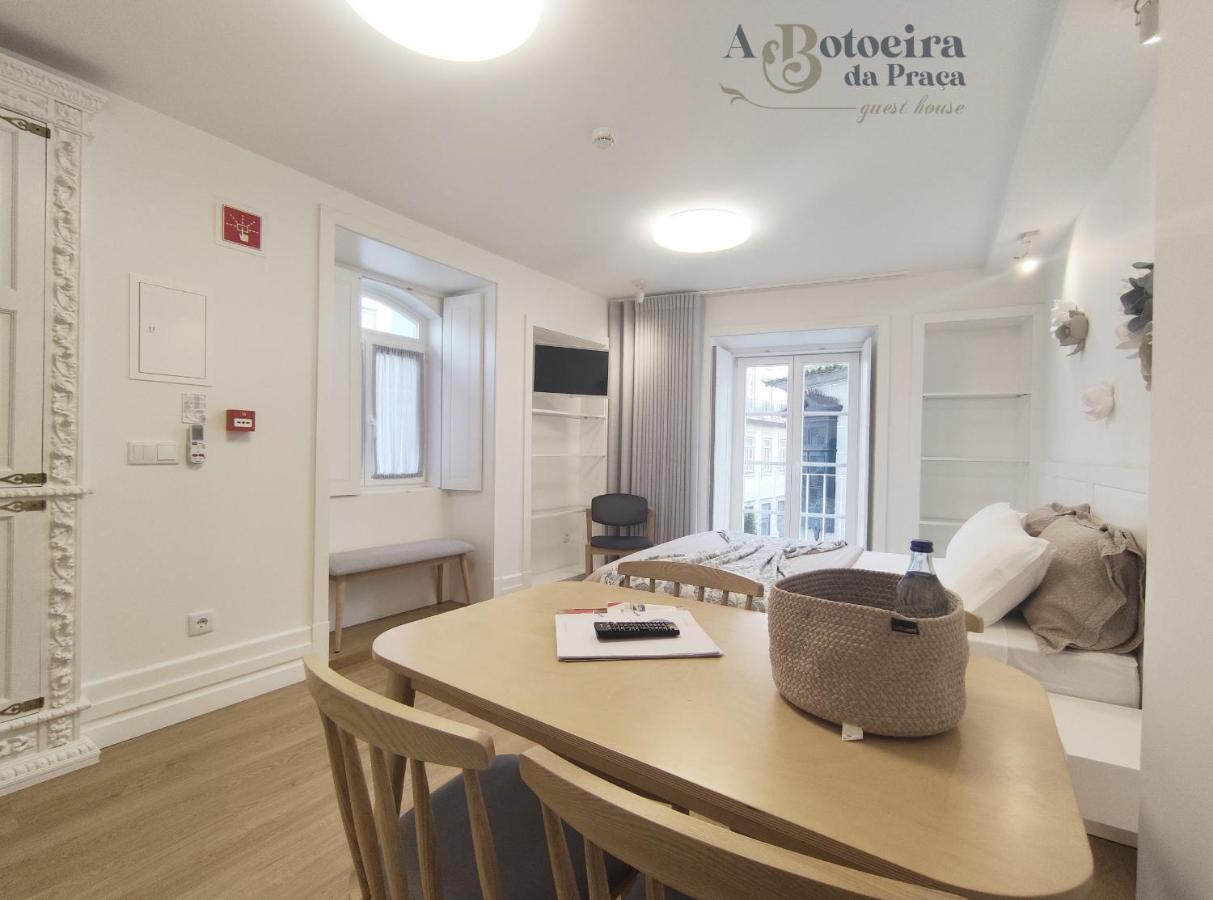 A Botoeira Da Praca Guest House Виана-ду-Каштелу Экстерьер фото