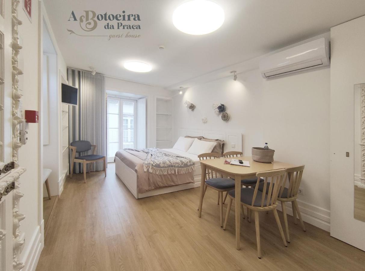 A Botoeira Da Praca Guest House Виана-ду-Каштелу Экстерьер фото